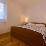 Διαμέρισμα Three-bedroom 1 *