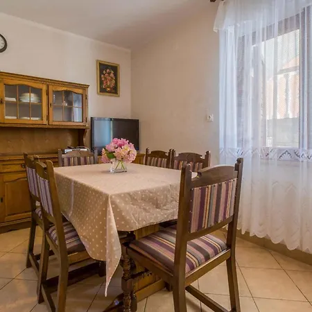 Three-bedroom 1 * Crikvenica