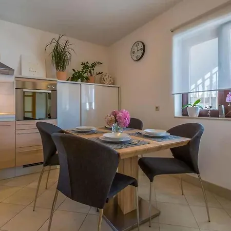 Apartment Three-bedroom 1 *
