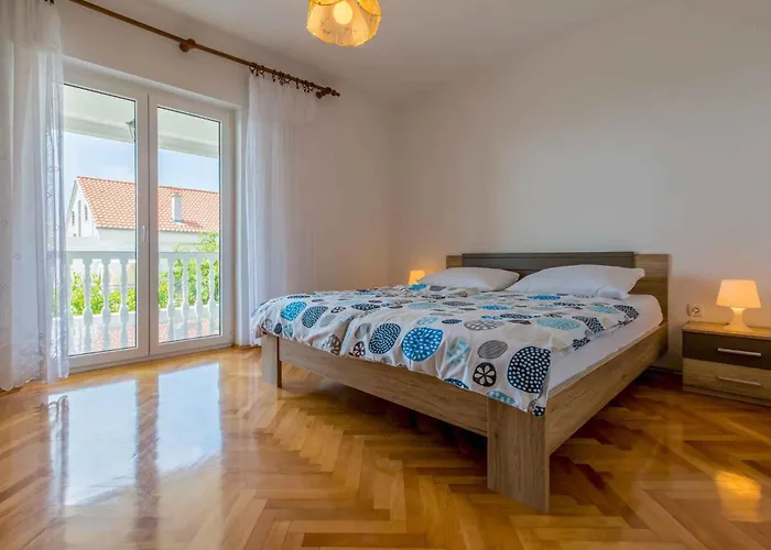 Three-bedroom 1 アパート *