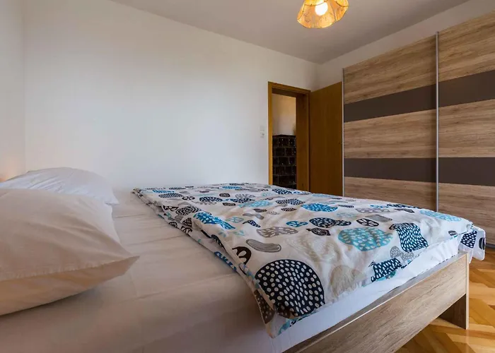 Three-bedroom 1 *